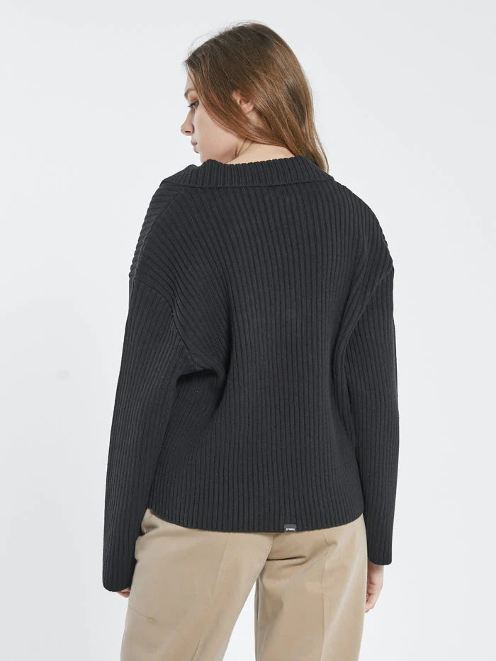 Thea Knit