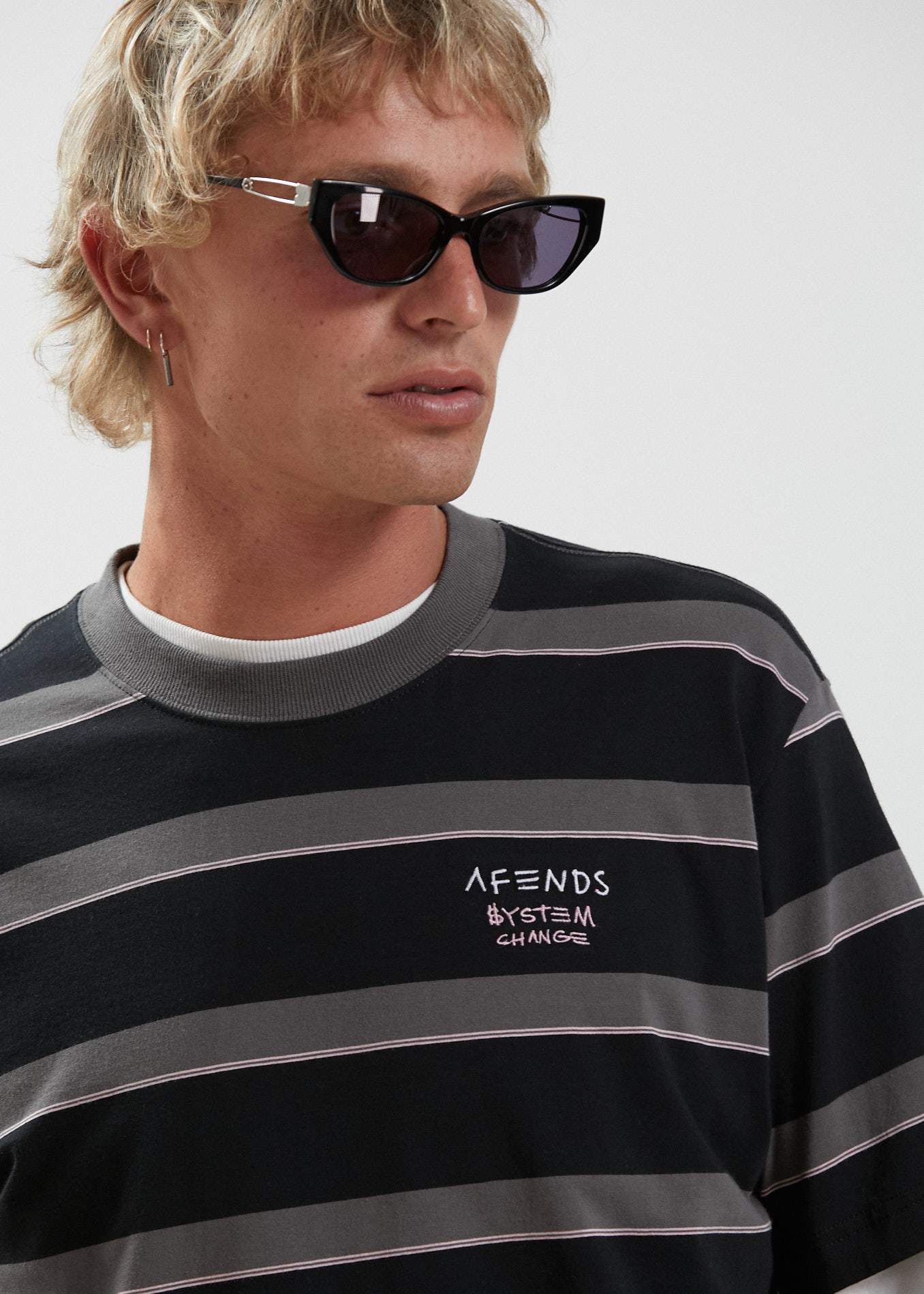 Afends Fight Stripe  - Retro Fit Tee - Black Black