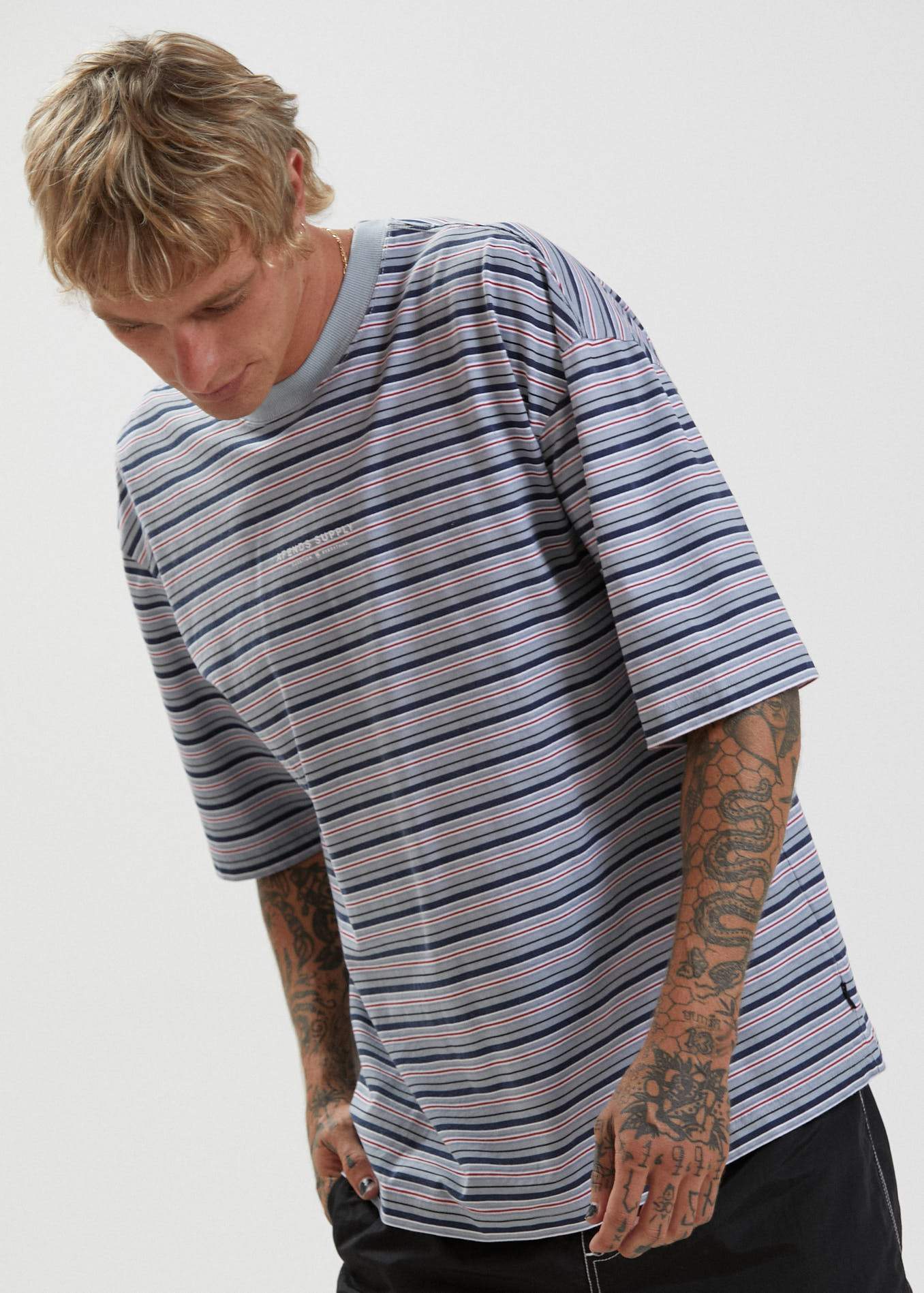 Afends Surplus  - Reycled Stripe Oversized T-Shirt - Shadow Shadow