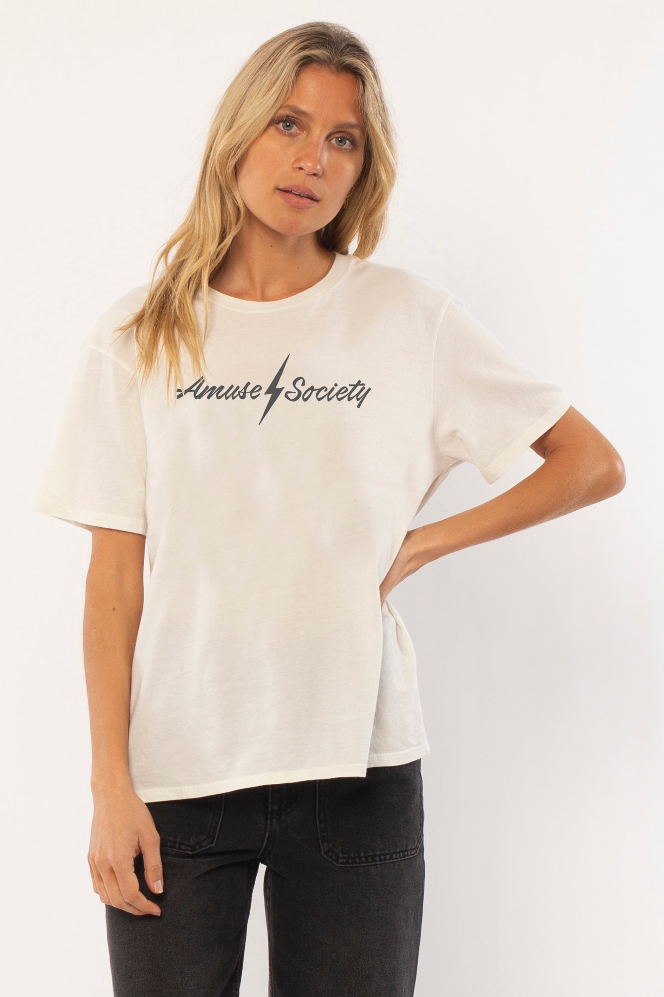 Amuse Society Electric Hit Tee Vintage white