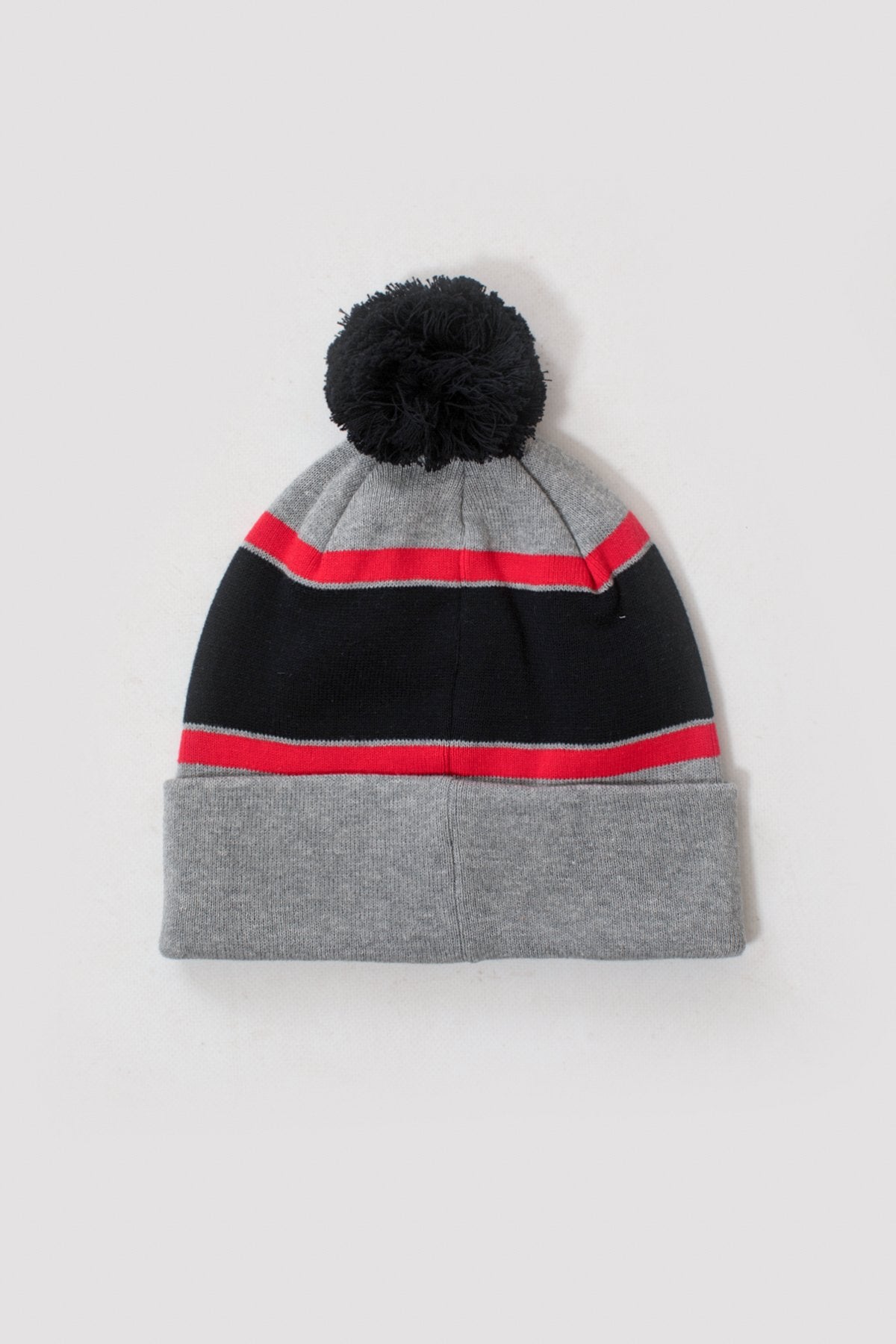 WNDRR CLUSTER POM POM BEANIE Grey/red/black