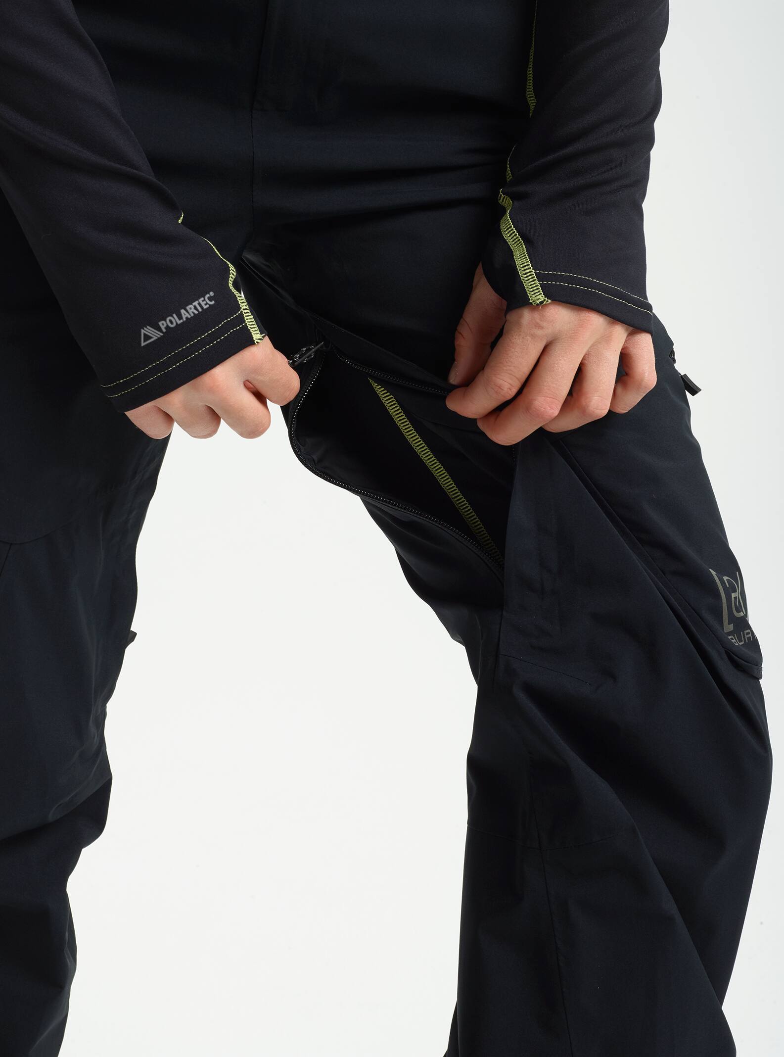 Burton [ak] GORE-TEX 2L Kimmy Bib Pant 2022 True black
