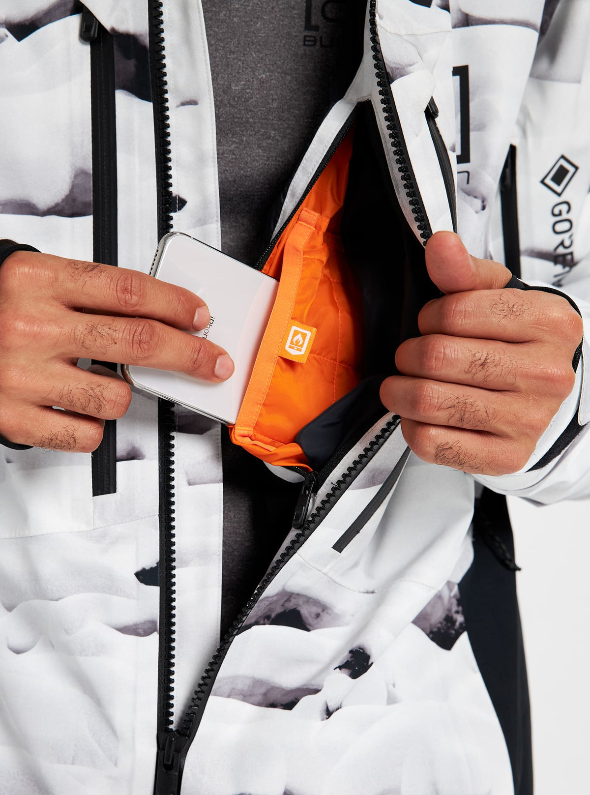 Burton [ak] GORE-TEX Swash Jacket 2022 Powder pillows