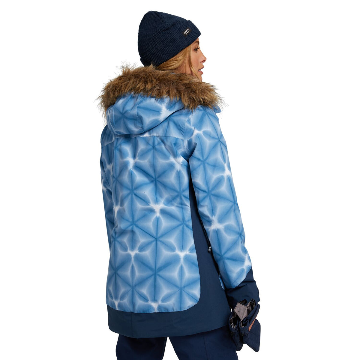 burton-lelah-snowboard-jacket-2021-blue-dailola-shibori-dress-blue