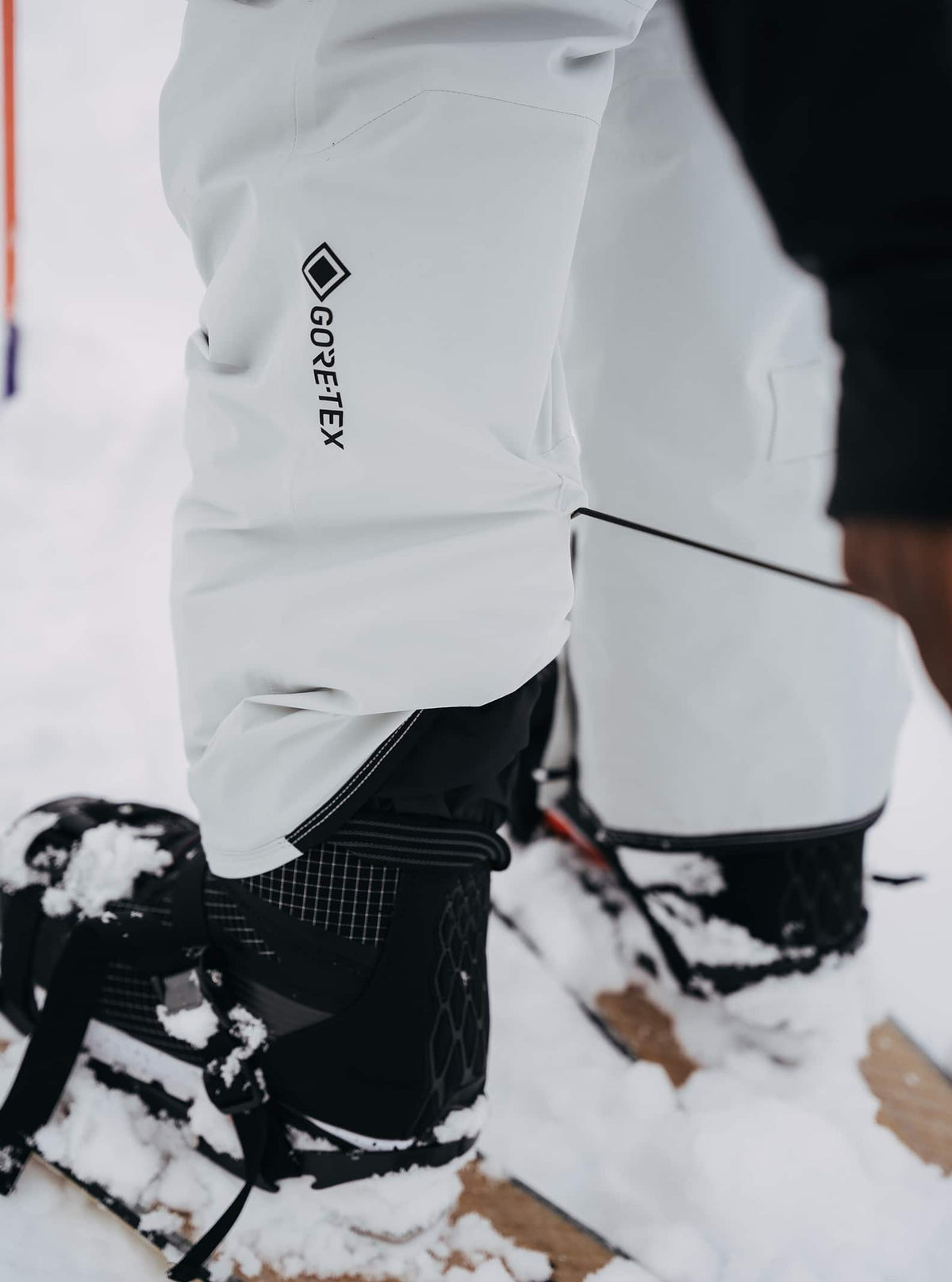 Burton Men's Burton [ak] Cyclic GORE-TEX 2L Bib Pants Gray Cloud