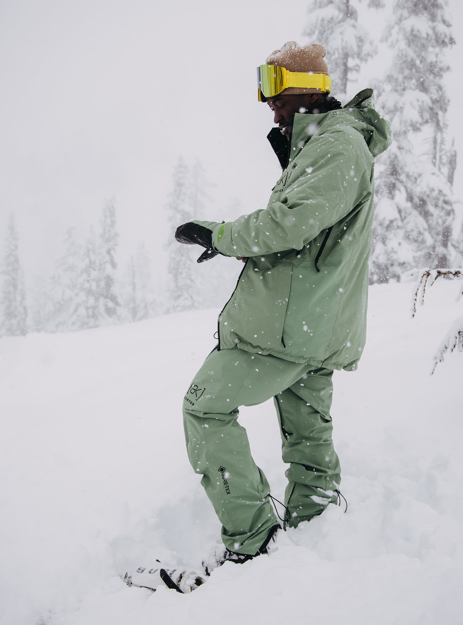 Burton Men's Burton [ak] Cyclic GORE-TEX 2L Pants Hedge Green