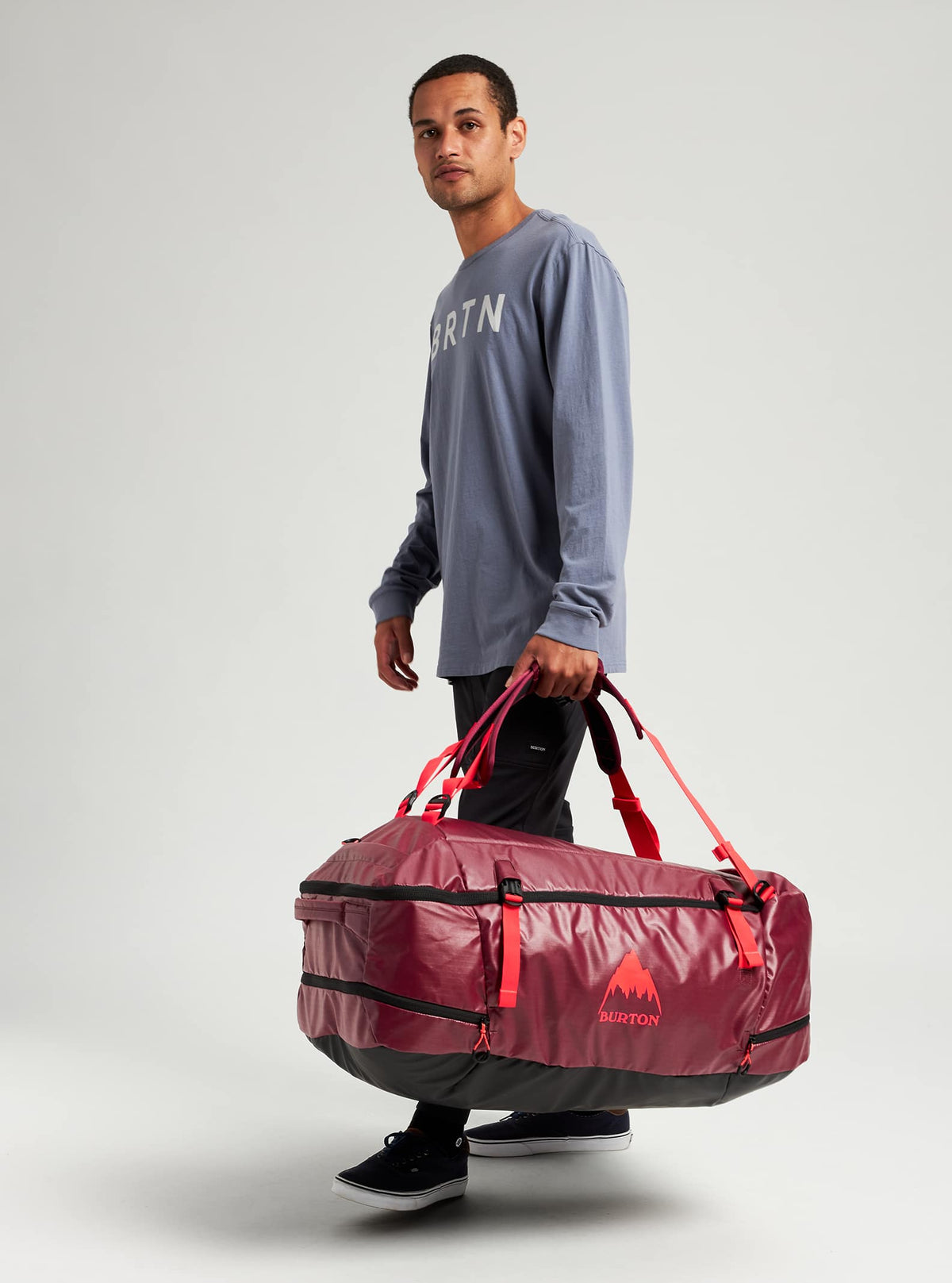Burton Multipath 90L Large Duffel Bag 2022 True black ballistic