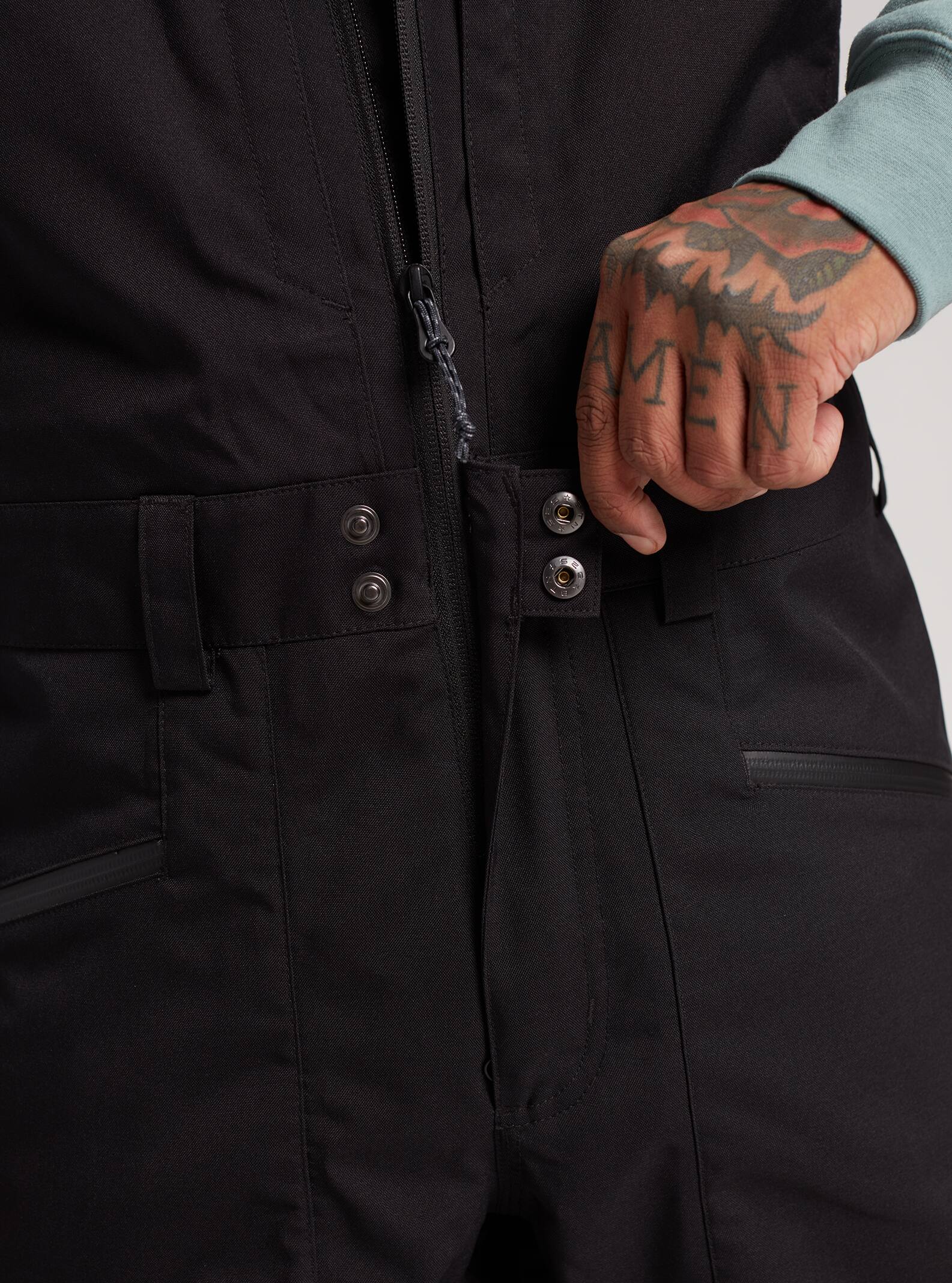 Burton Reserve Bib Pant 2022 True black