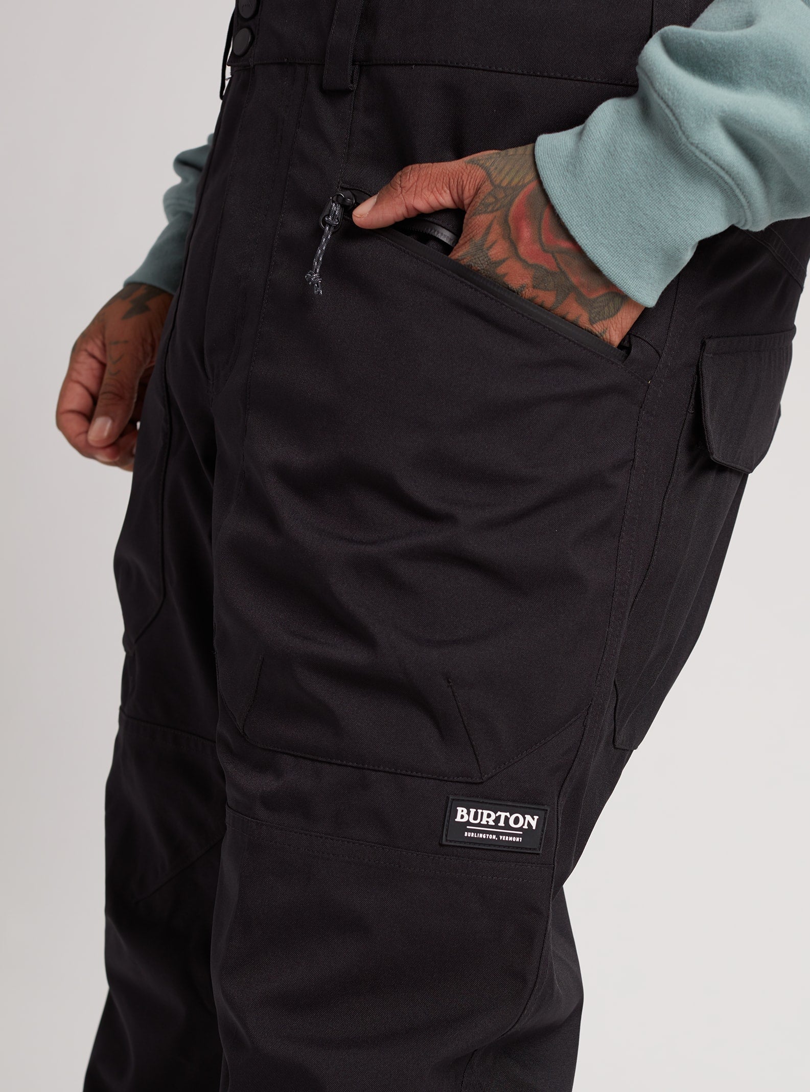 Burton Reserve Bib Pant 2022 True black
