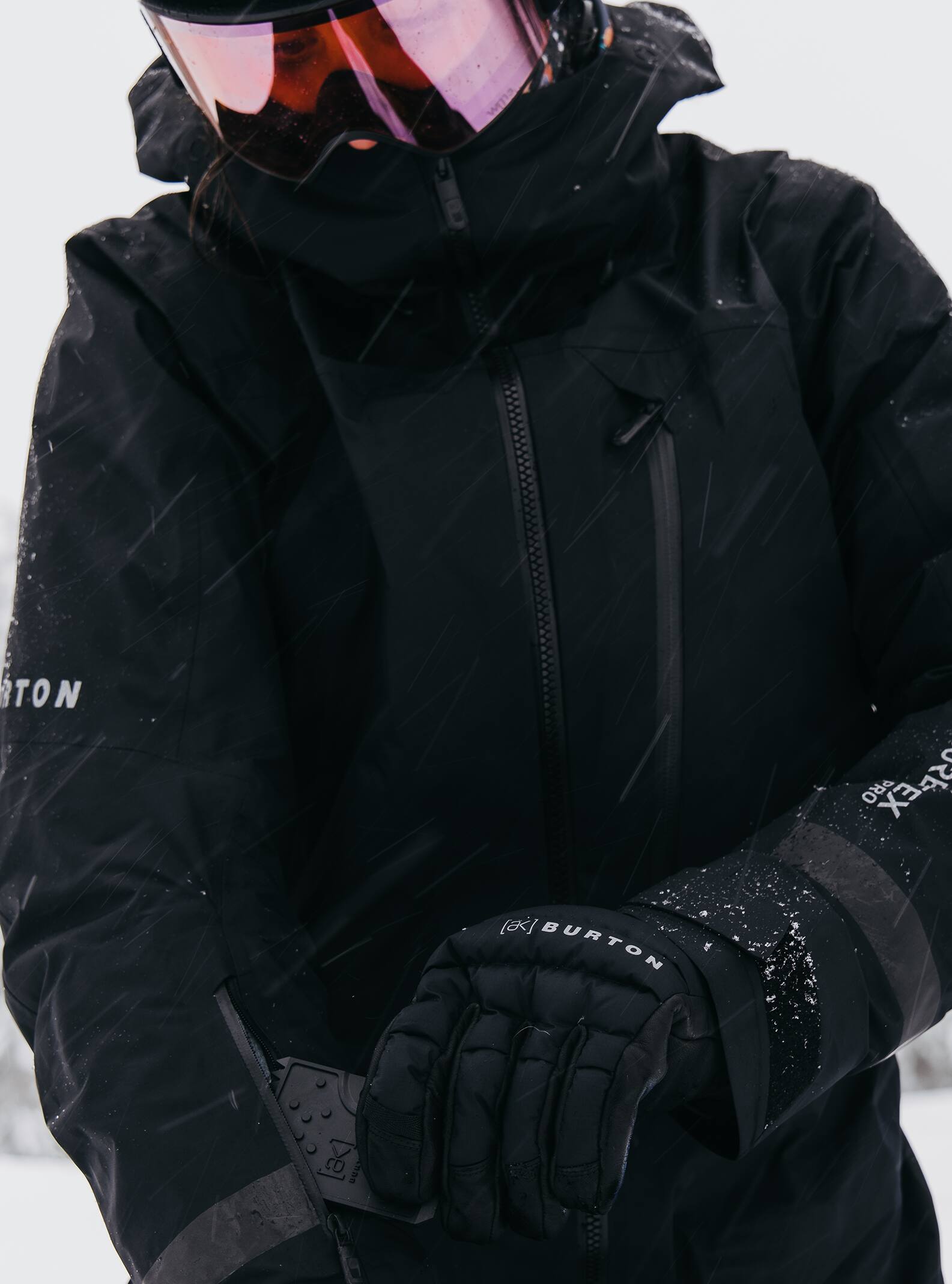 Burton Women's Burton [ak] Tusk GORE-TEX PRO 3L Jacket True Black