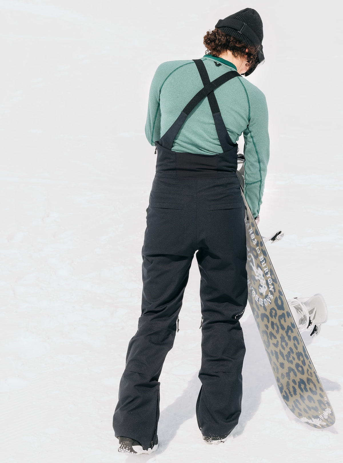 Burton Women's Burton Reserve Stretch 2L Bib Pants True Black