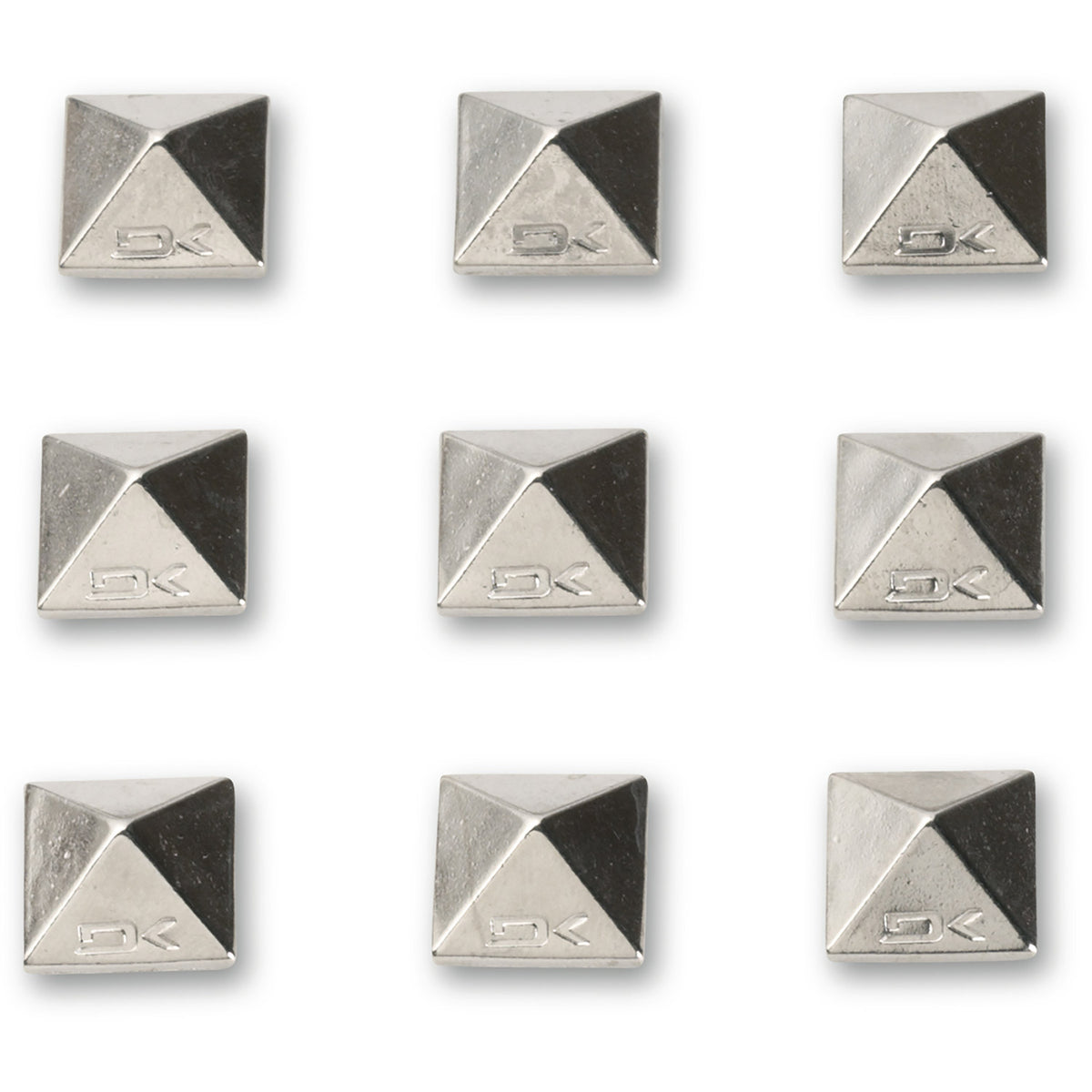 PYRAMID STUDS SNOWBOARD STOMP PAD 2021