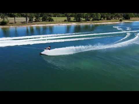 Womens Lyric Slalom Ski w/ Lyric Boot Package 2023