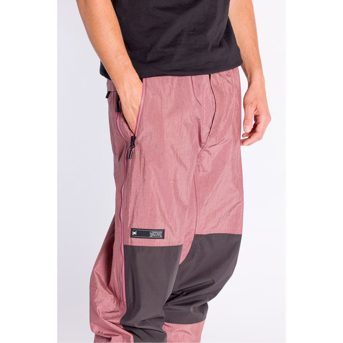 L1 Ventura Pant Burnt Rose / Phantom