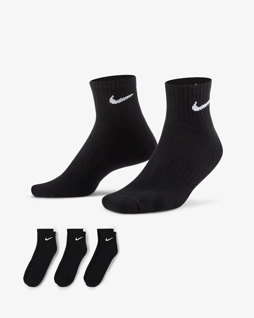 Nike Everyday Cushioned Training Ankle Socks (3 Pairs)