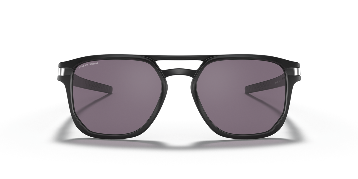 Oakley Latch™ Beta Matte black w/ prizm grey lens