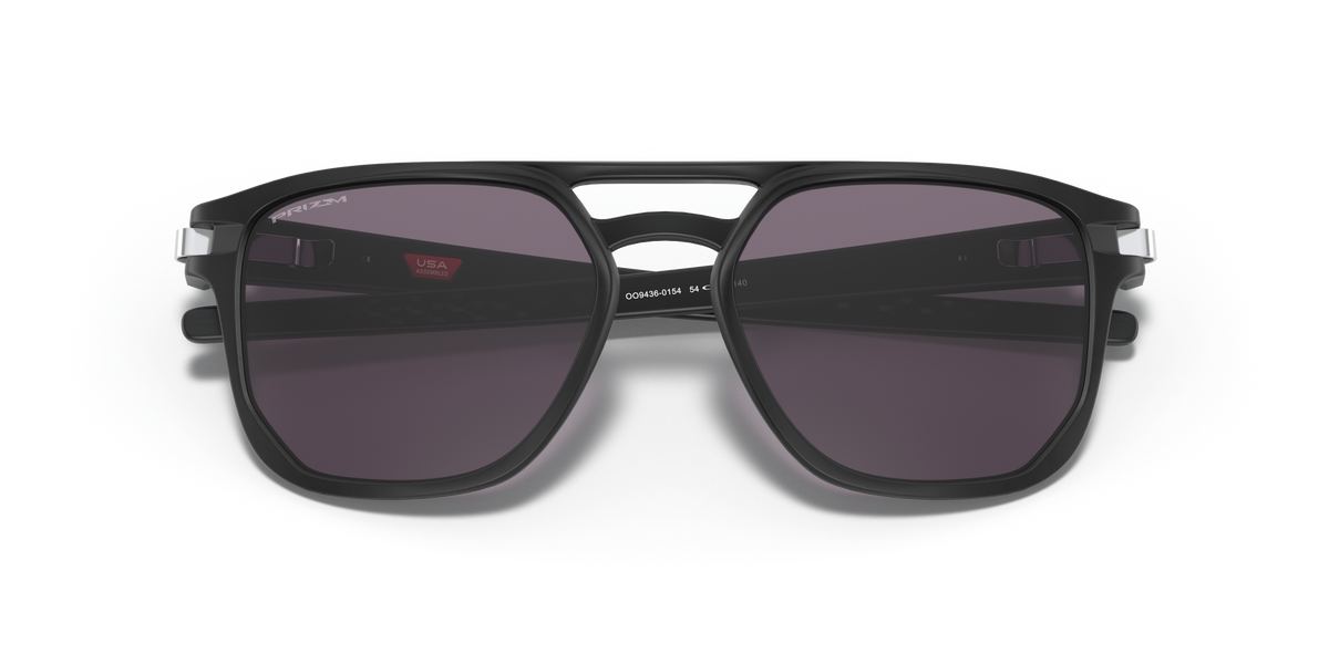 Oakley Latch™ Beta Matte black w/ prizm grey lens
