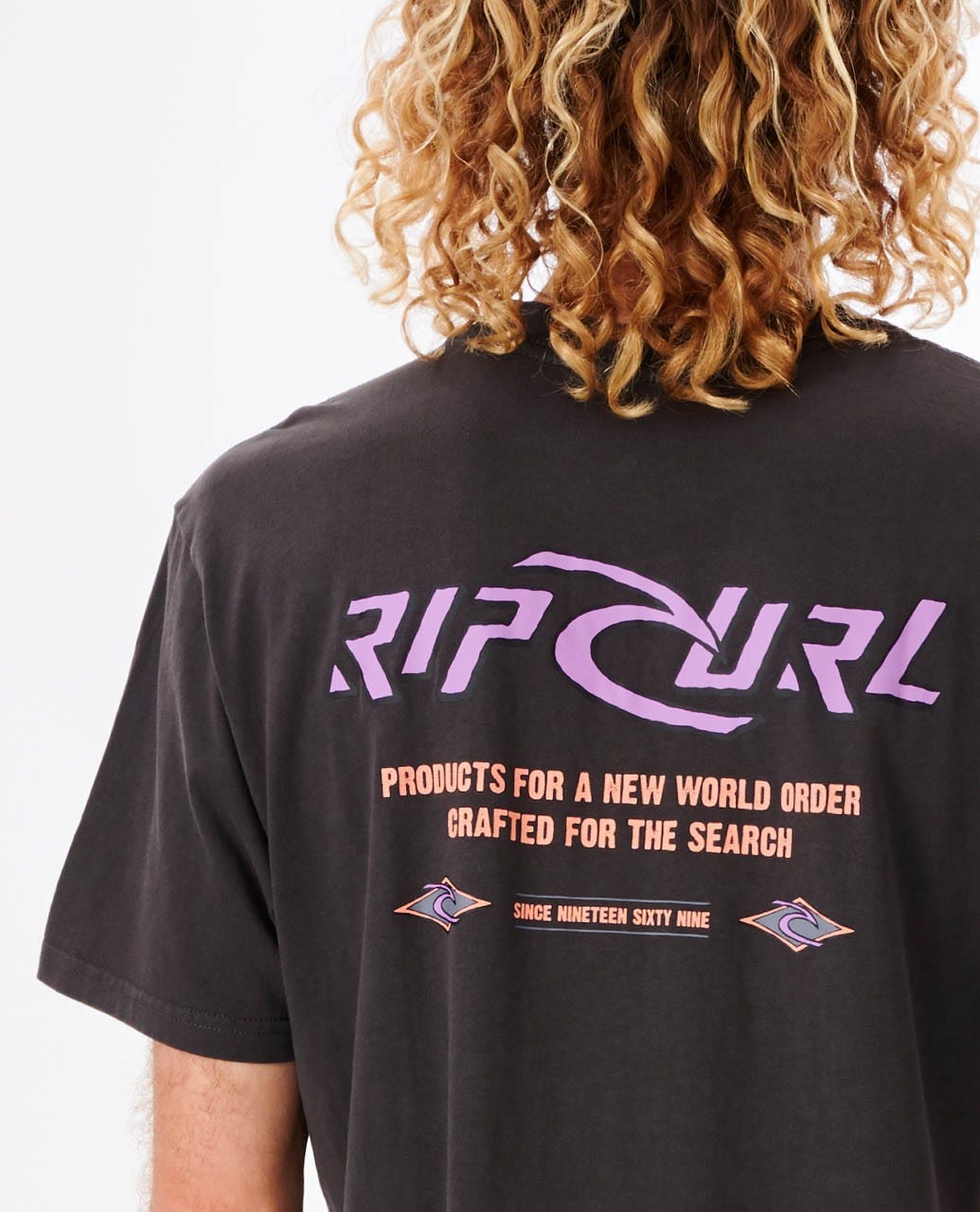 Rip Curl Quest Art Tee Washed black