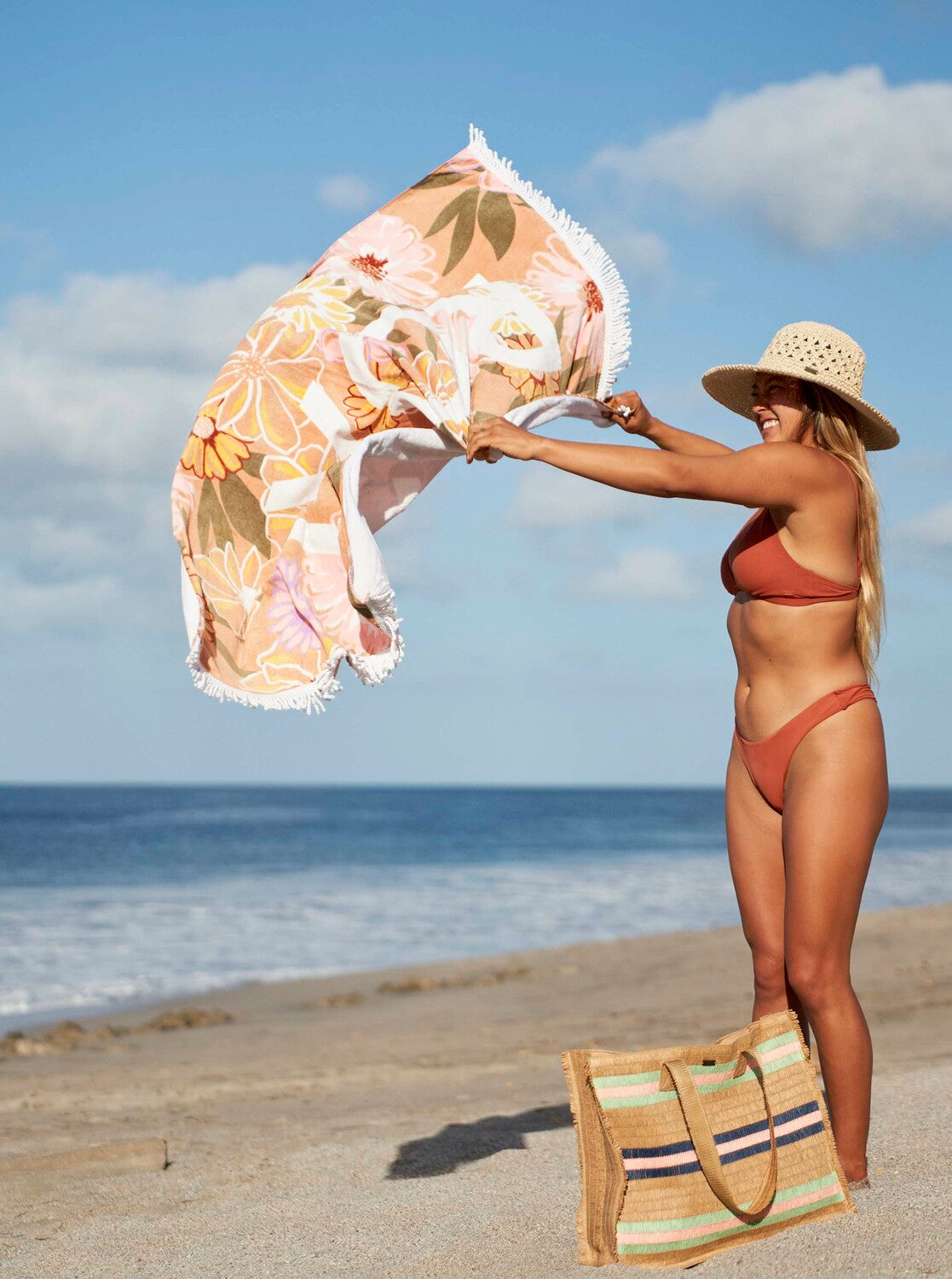 Roxy Womens New Fringes Beach Towel TOASTED NUT BLOOM BOOGIE S