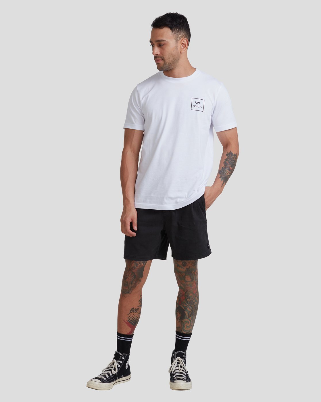 RVCA Escape Elastic Walkshorts 17&rdquo; BLACK