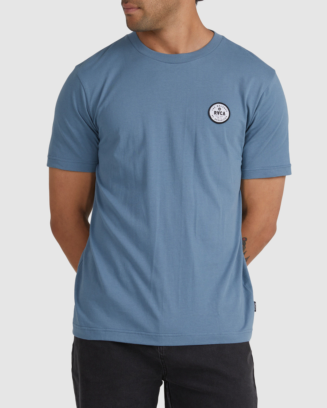 RVCA REACH SS TEE BLUE DUST