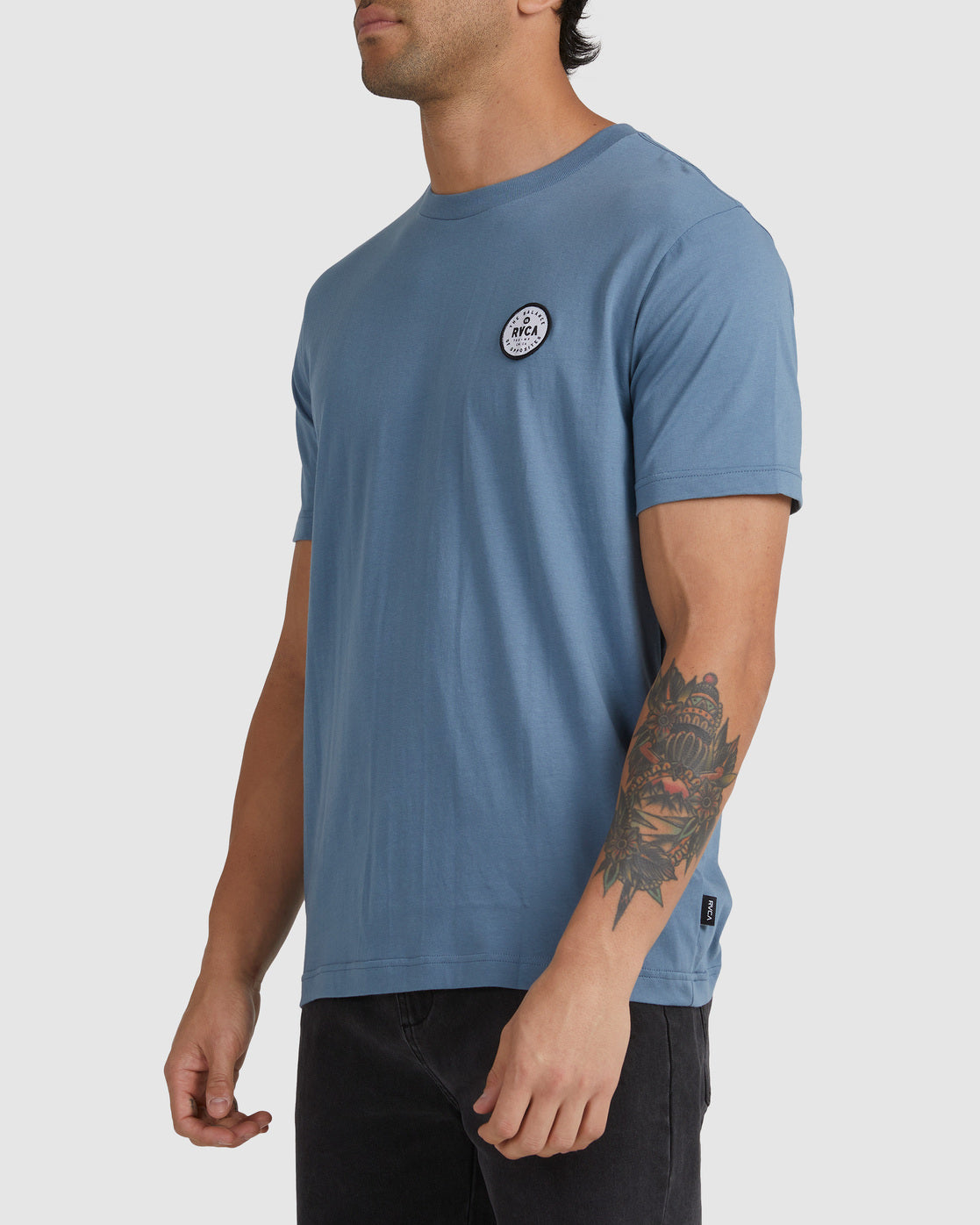 RVCA REACH SS TEE BLUE DUST