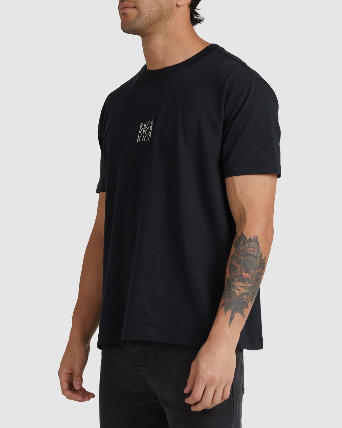 RVCA TRIPLE DECKER SS TEE BLACK
