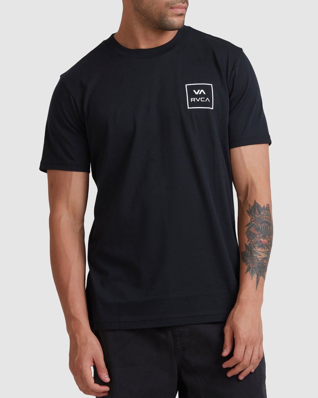 RVCA VA All The Way Organic Tee BLACK