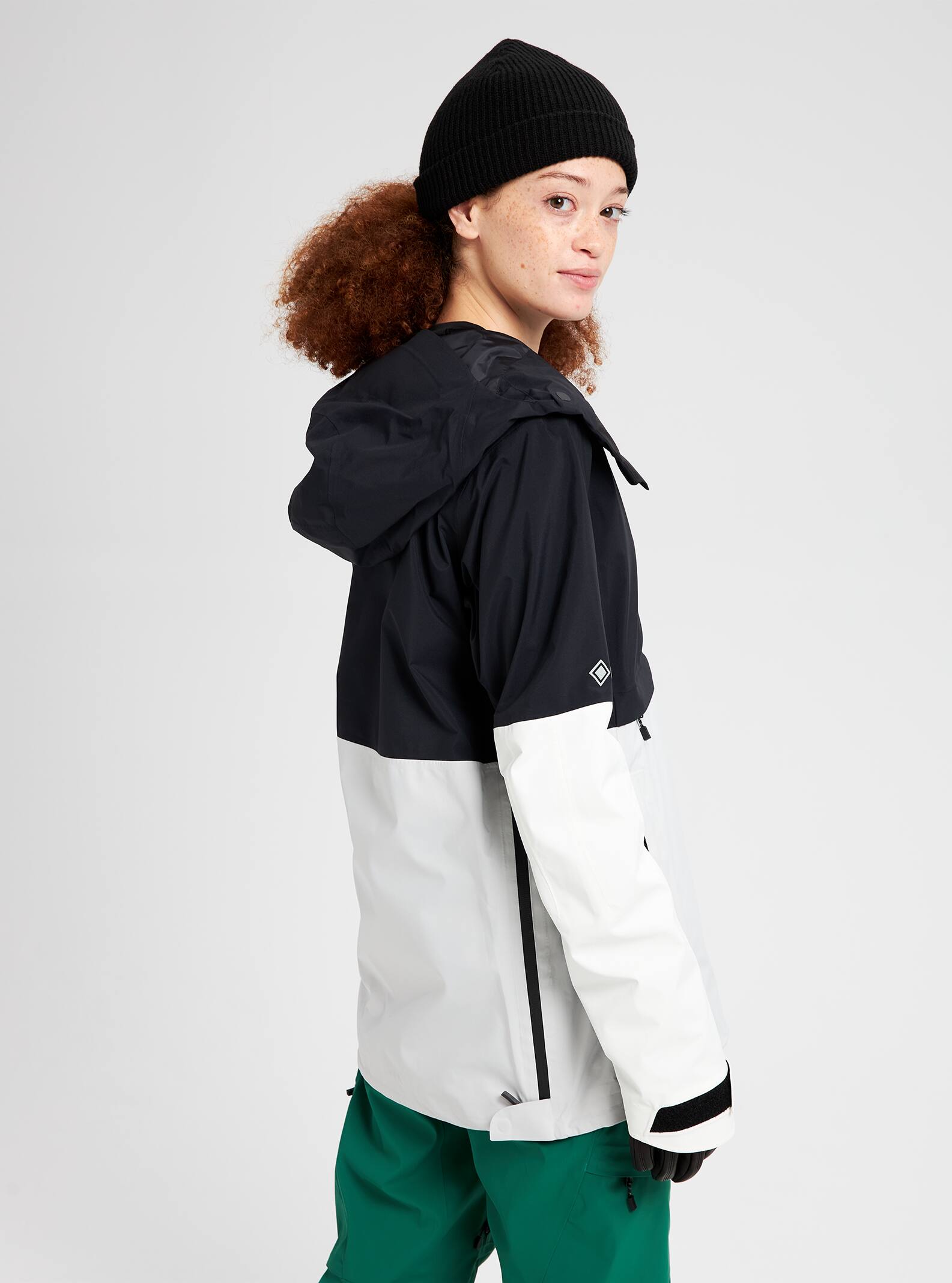 Burton [ak] GORE-TEX 2L Kimmy Anorak 2022 True black / lunar gray / stout white