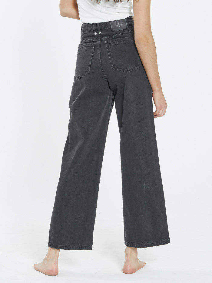 Thrills Holly Jean Aged Black