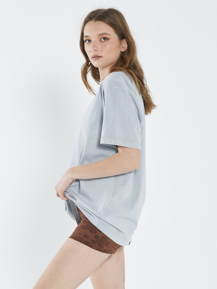 Thrills Stamp Wave Merch Fit Tee Smoke Blue