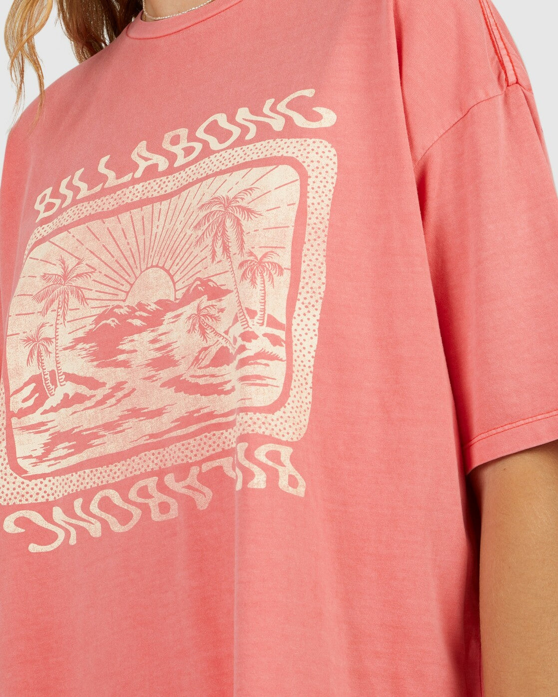 Dream Island Boyfriend T-Shirt