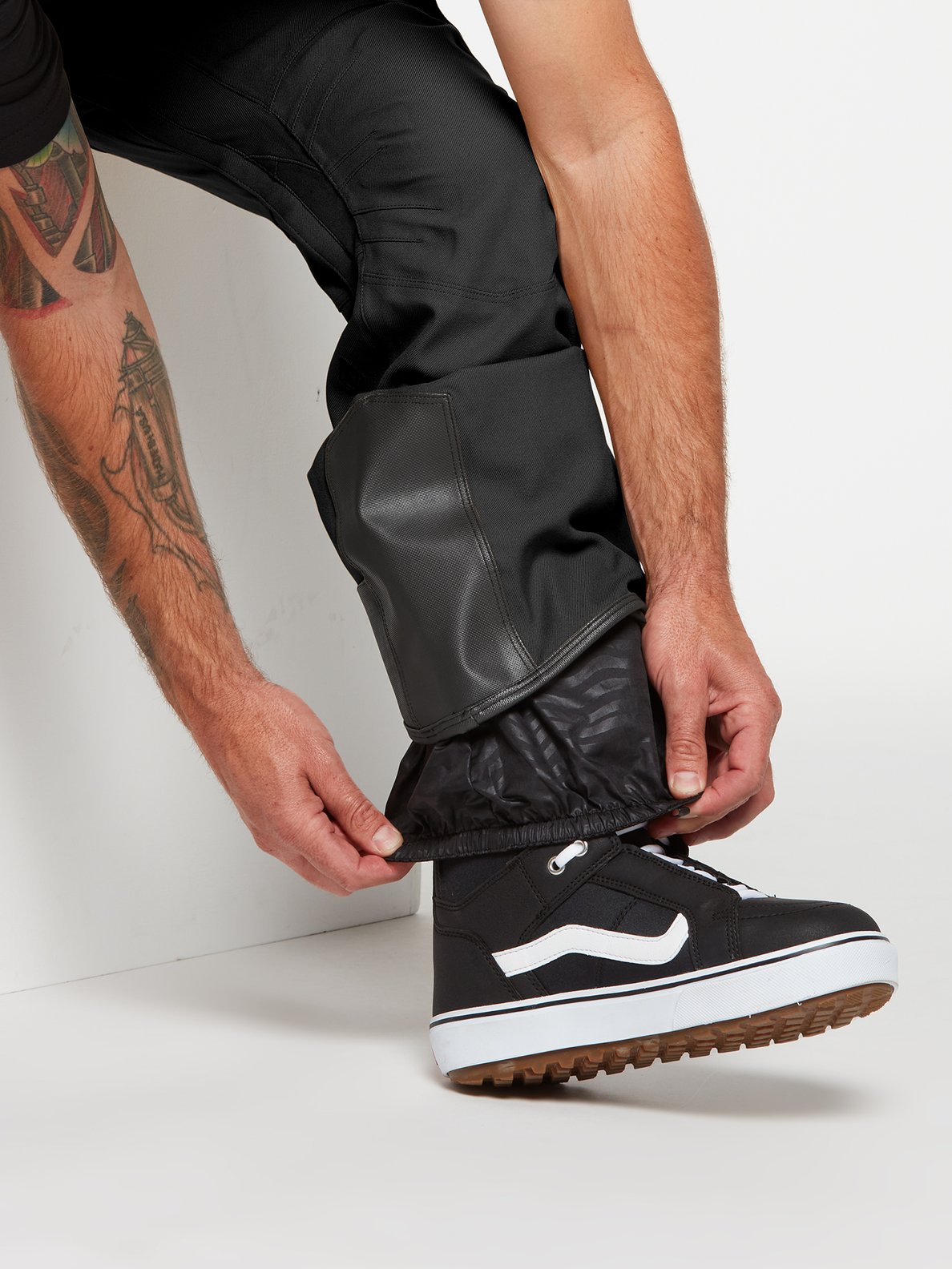 Volcom Mens New Articulated Pants - Black Black