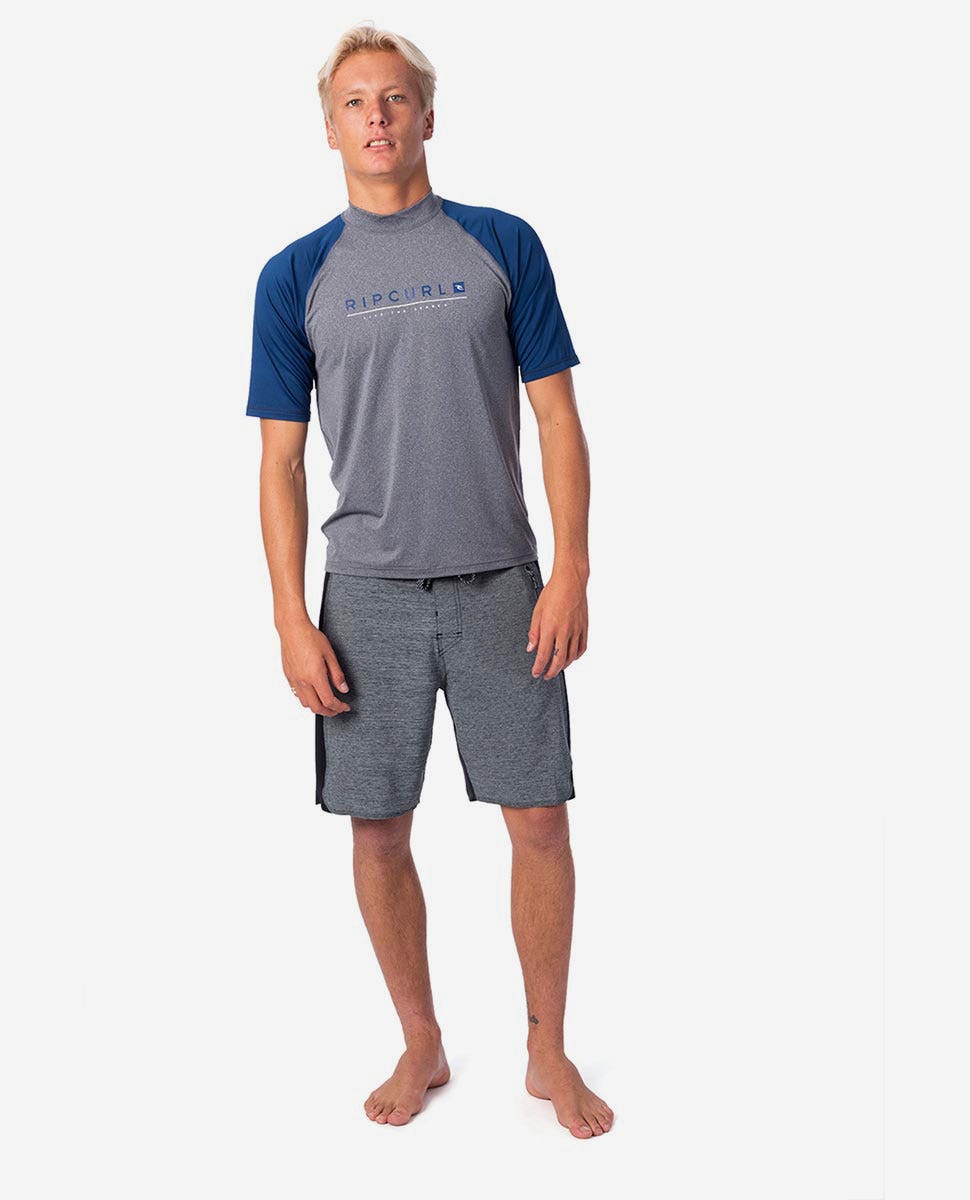 Shockwave Relaxed Short Sleeve UV Tee Rash Guard