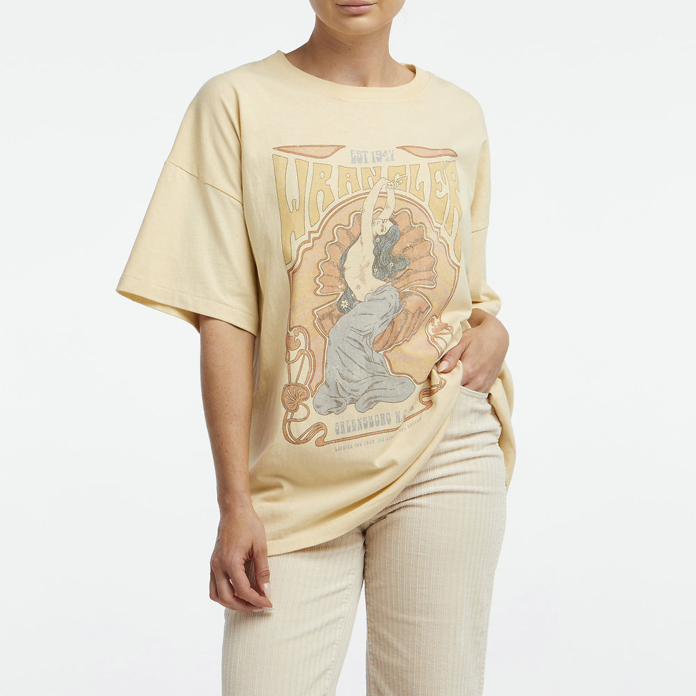 Wrangler Shell Siren Oversized Tee