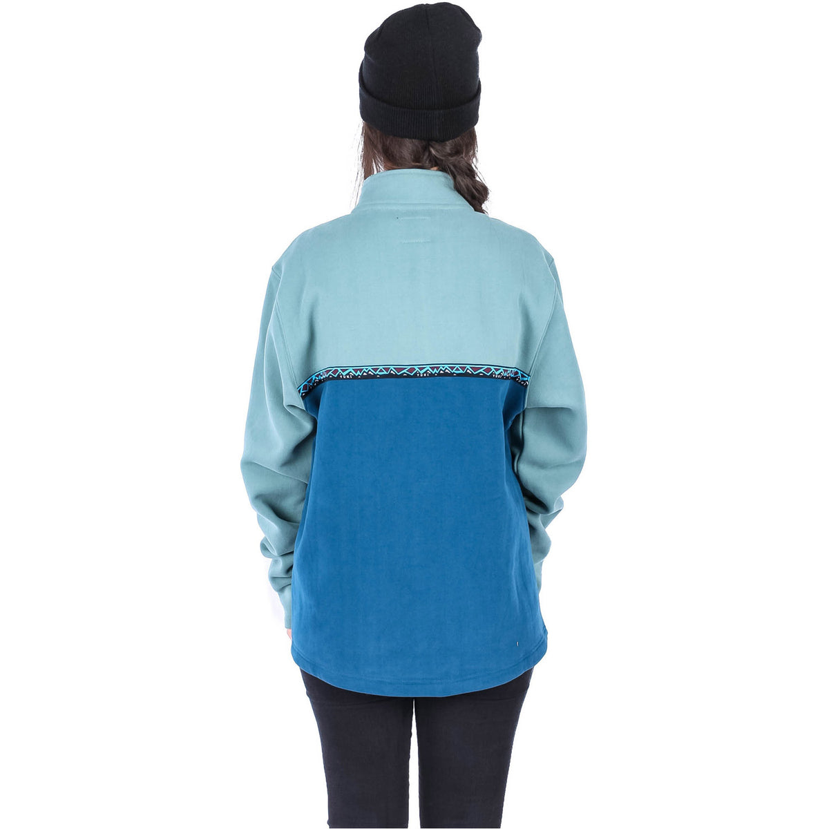 Yuki Threads Village Pullover 2020